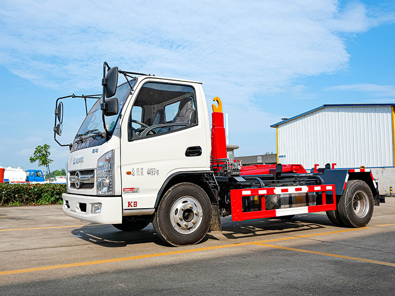 藍牌凱馬建筑勾臂垃圾車